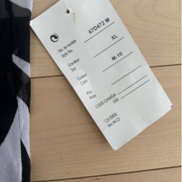 Vintage NWT deadstock Miss B dress with a bold black and white print - Picture 3 of 8